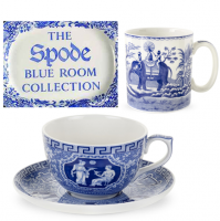 <span>Originating from the 18th century, Spode&rsquo;s Blue Room collection is made up from a medley of distinctive motifs and patterns, ranging from floral to faunal, to famous places and scenery.</span><br /><br /><span>The blue and white designs, made famous by Josiah Spode, continue to be produced today capturing the same authentic Spode blue that was born from the original process of under-glaze printing from hand engraved copper plates.</span>