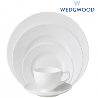 <span>Capture the essence of traditional English style with the Wedgwood White collection. Standing the test of time since its very first introduction in 1920, crisp, clean lines and effortless simplicity are perfect for everyday use; be that a morning breakfast or casual evening dinner. As relevant today as it was when it first made its entrance, Wedgwood White is simply the perfect choice for discerning customers who wish to invest in a complete tableware collection with longevity and timeless appeal perfect for any home&hellip;which can be passed down from generation to generation for years to come.&nbsp;</span><br /><br />All our stock is new from the supplier, Wedgwood.&nbsp;<br /><br /><strong>Offical UK Stockist</strong>