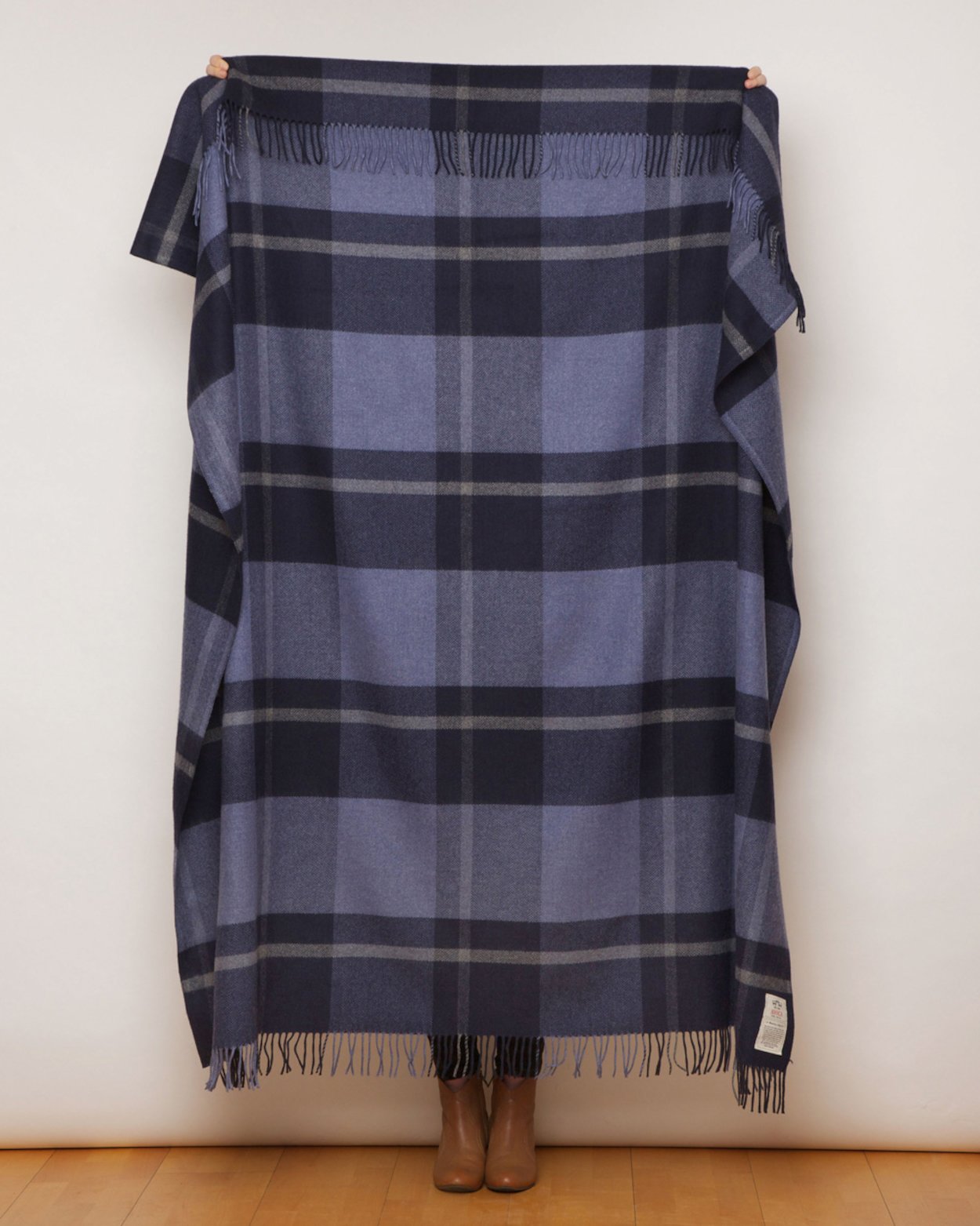 AVOCA Cashmere Blend Navy Check Throw 56"x72" Large