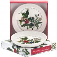 Ideal for the Christmas season, the classically designed The Holly and the Ivy collection by Portmeirion will make a statement at any festive occasions from dinner parties to informal get-togethers.&nbsp;<br /><br />Featuring a botanical illustration of holly, perfectly synonymous with Christmas time, this green and red collection is a wonderful accompaniment to your yuletide celebrations.<br /><br />This striking collection features tableware, cookware, serving pieces, gifts and accessories to make cooking and eating a jolly occasion.