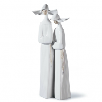 <p>Established near Valencia, Spain in 1953 by the three&nbsp;<span>Lladr&oacute;</span>&nbsp;Brothers; '<span>Lladr&oacute;</span>&nbsp;Porcelain' became well regarded as manufacturers of fine porcelain figurines within a few years.<br /><br /><strong>Authorised Retailer in the UK.<br /><br /></strong>Selection of retired Figurines by Lladr&oacute;.&nbsp;All come in their own Original Lladr&oacute;&nbsp;branded boxes. New from Lladro.<br /><br /><span style="font-size: medium;"><strong><span style="color: #ff0000;">**Discounted**</span></strong></span></p>