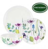 <span>Water Garden from Portmeirion features a design of exquisitely painted and colourful flowers on a sparkling white backdrop &ndash; a splash of floral magic that will add colour and charm to any home.</span>