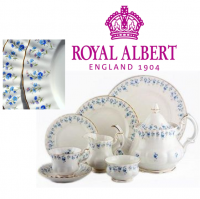 <span>Royal Albert</span><span>&nbsp;fine bone china - made in England.<br /><br />"</span><span>Memory Lane</span><span>" pattern was first made in 1965 and was produced until 1973. The pattern&nbsp;<span>is composed of small sprigs of light and medium blue flowers (forget-me-nots) with light green stems and leaves. The tips of the flowers have a hint of pink. Beautifully trimmed in gold.<br /><br /><span>All our stock is new from the supplier, Royal Albert.&nbsp;</span><br /><br /><span>*This is a discontinued range so only available while stock lasts.*</span><br /><br /><strong>Offical UK Stockist</strong><br /></span></span>