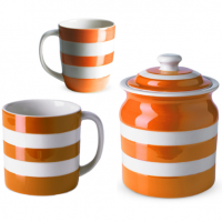 Cornishware's UK pottery has produced a very special edition Cornish Orange mug collection, perfect for cosy Autumn evenings. They've now begun to expand the collection by creating Cornish Orange storage jars to celebrate the new favourite colour.<strong><br /><br />Official UK Stockist</strong>
