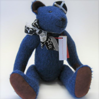 <span>Cornish Bears Ltd. Handmade in Cornwall. All Limited Editions. Low edition sizes, supplied with certificates. Look for the Cornish Flag in one ear of all the bears. Made in a similar way to Steiff Bears. Using real mohair of various colours and lenghs. Sure to be Collector's items of the future, in the mean time providing much pleasure for their owners! FREE POSTAGE OVER &pound;50 VALUE in UK.<br /><br />This is the last of our stock as these bears are no longer made.</span>
